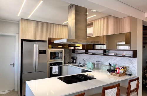 Cachoeira do Bom Jesus Apartment | 3 modern suites, luxurious apartment 30 meters from the beach and all the comfort