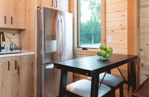 Laura House | #3 Pinecone Haven