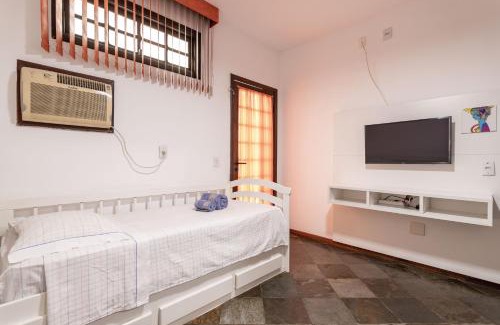 Niteroi House | 3 Quartos à 10km de todas as praias