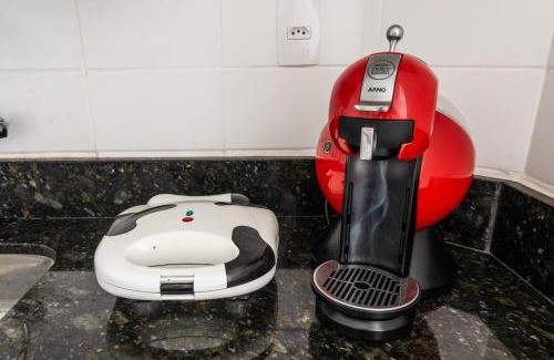 Jardim Centenario Apartment | 3 quartos na Enseada com Wi-fi 600GB e Chromecast