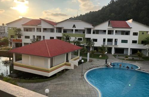 Pangkor Island Apartment | 3 Rooms Apartment - Near Beach
