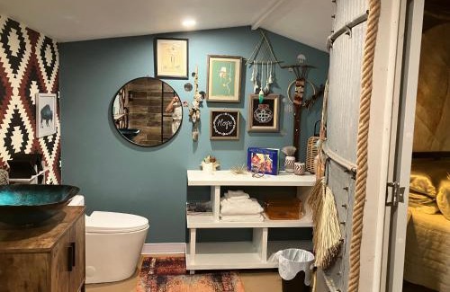 Logan County Bed & Breakfast | 3 Sisters Silo Cottages