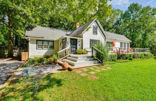 Demorest House | 30 Acres and Pond North Georgia Mtn Farmhouse