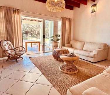 Umzumbe Villa | 30 degrees south on Stiebel