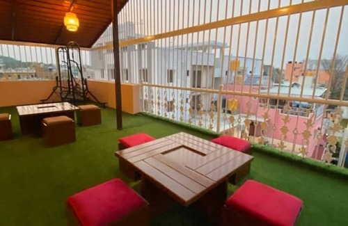 Chamundi Nagar Apartment | 302-B The Luxury Apartment