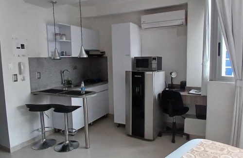 Cali Apartment | 302 Moderno Aparta-Suite en Versalles Tipo Loft - Cali Tower Suites & Lofts