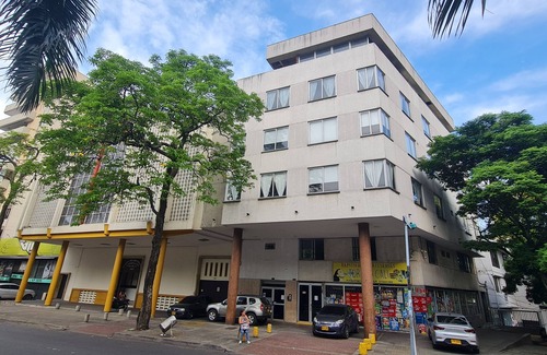 Cali Apartment | 302 Moderno Aparta-Suite en Versalles Tipo Loft - Cali Tower Suites & Lofts