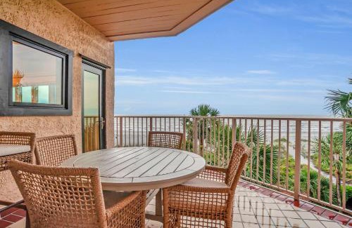 Beach Lagoon House | 303 Turtle Lane at The Sea Pines Resort