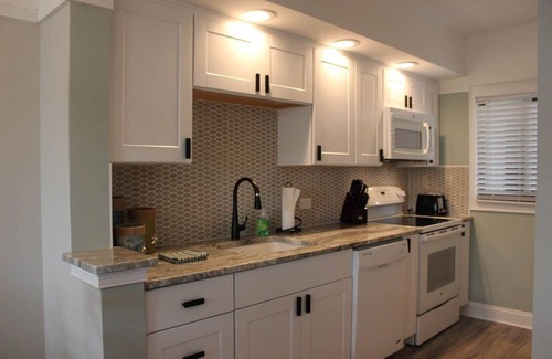 North Litchfield Beach Condo | 307 Litchfield Retreat, Renovated Condo, Partial Ocean Views, Pool