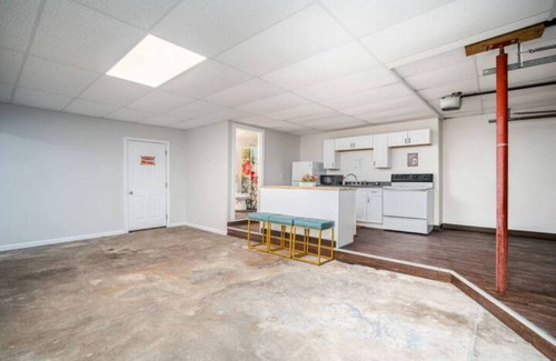 Miamisburg House | 310 Maple Ave - Garage Conversionn