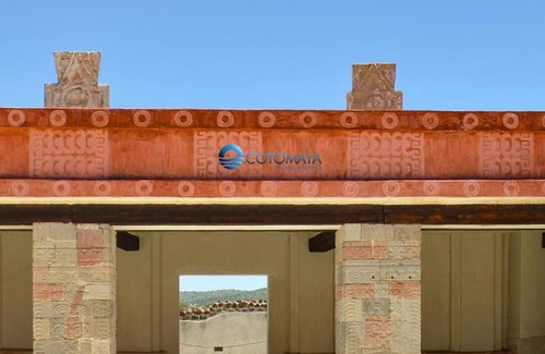 San Martin de las Piramides House | 310