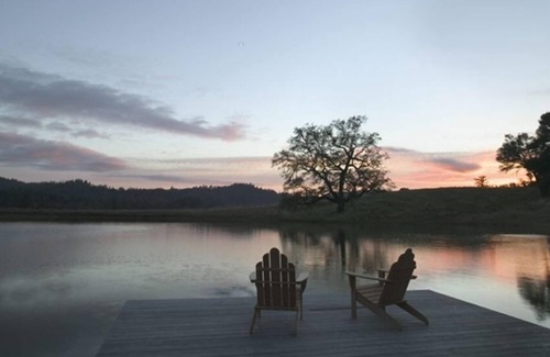 Yorkville House | 325 acre Estate w/Lodge, Cottage & Pool House, Lakes, Pool, Tennis, Pickleball