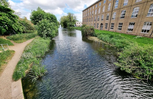 Heybridge Apartment | 360 Serviced Accommodations - Canal Side Retreat - 2 Bedroom Apartment