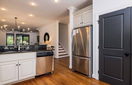 Saint Helena Island House | 389 Wahoo Drive - Resort Access and Golf Cart Included with this rental!