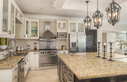 Sosua Apartment | 3BD top-floor family-friendly penthouse, large beachfront rooftop terrace&bar!