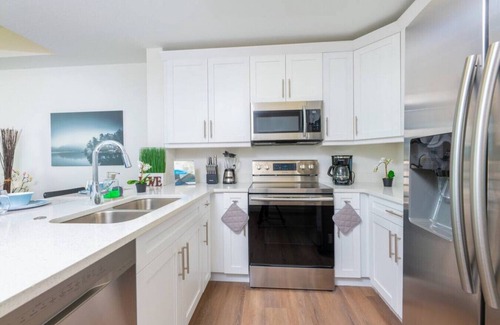 Ruskin Condo | 3bdrm sleeps 8, Beach, Pools, Hot Tub, Gym, Game Room, Piers,Courts, Restaurants