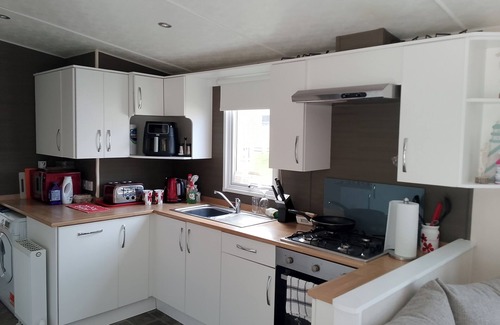 New Forest District Cabin | 3Bed,2Bath Quiet woodland cul de sac!