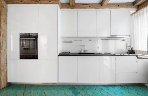 St. Moritz Apartment | 3bedr apt, private parking and slopes access