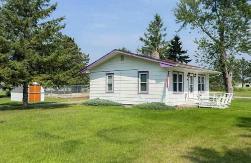 Cass Lake House | 3BR/2B charming Cass Lake home with a long paved driveway with outside outlet!