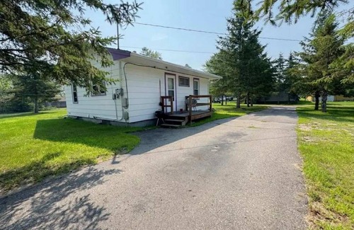 Cass Lake House | 3BR/2B charming Cass Lake home with a long paved driveway with outside outlet!