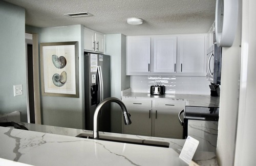 Briarcliffe Acres Condo | 3BR/2BA South Tower 6th Floor-Oceanfront-Gorgeous View! Beach Locker!