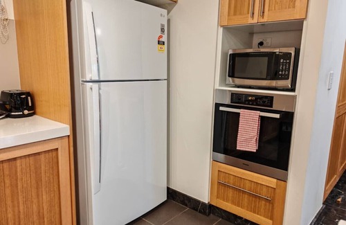 Lindfield Apartment | 3BR APT in heart of Lindfield