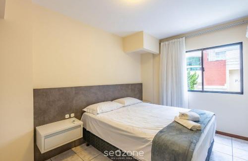 Centro Apartment | 3BR Apt w/BBQ 50m from Itapema Beach EPO001