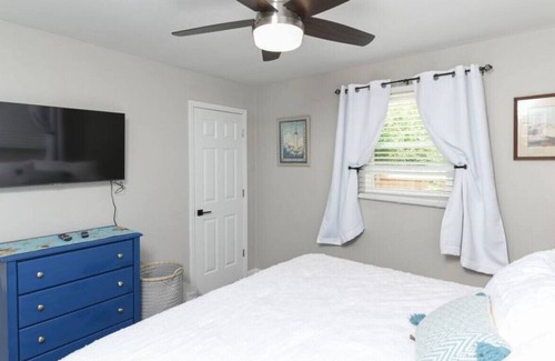 Cayce House | 3BR Cayce| Entire House | Sleeps 9