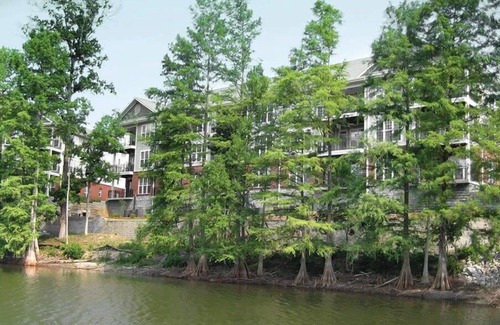 Santee Condo | 3br Deluxe - Family Fun Lake Marion