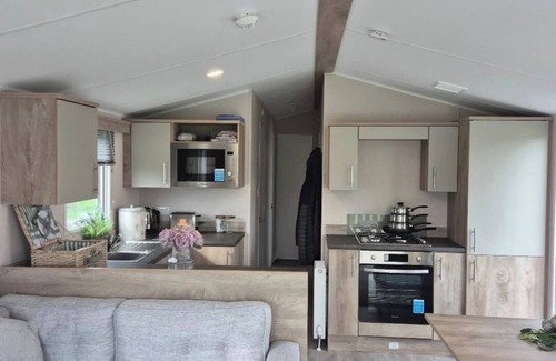 Gronant Cabin | 3BR-Sleeps8-Parking-Pool-Prime Location