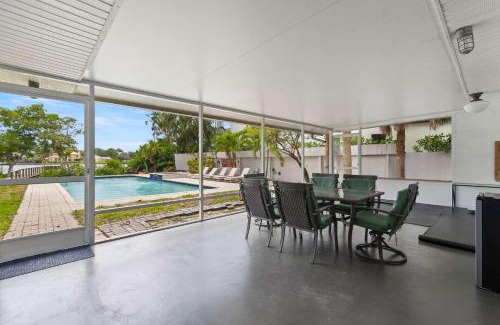 Snell Isle House | 3BR Waterfront Gem Pool Dog Friendly