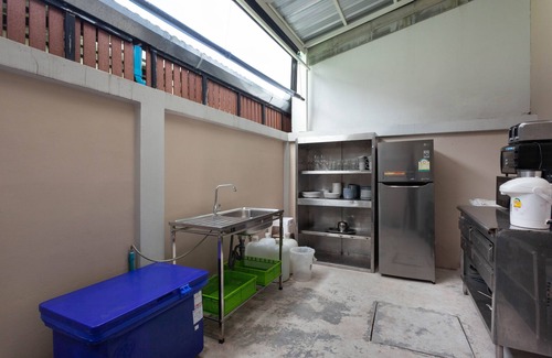 Kathu House | 4-Bdr Fully-Equipped Private House