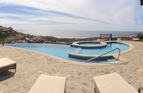 Paraiso Escondido House | 4 bdrm Villa-Gated Montecristo Estates