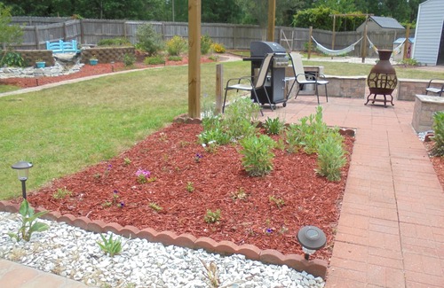 Goose Creek House | 4 bdrms 3 fulls ba, indoor sauna, large hottub, large spacious Home and more!