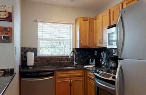 Pass-a-Grille Historic District House | 4 - Beach Club At Pass-A-Grille