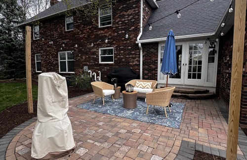 Menasha House | 4 bed 2 1/2 bath home - easy hwy access