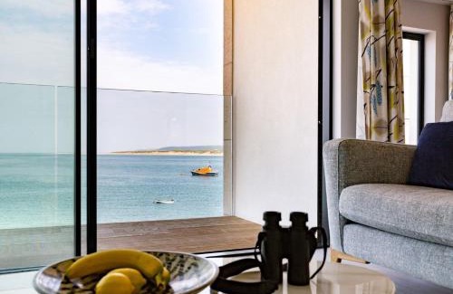 Appledore House | 4 Bed in Appledore 56012