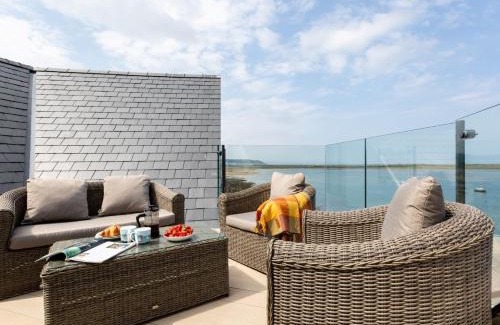 Appledore House | 4 Bed in Appledore 56012