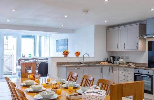 Langtoft House | 4 Bed in Langtoft 81235