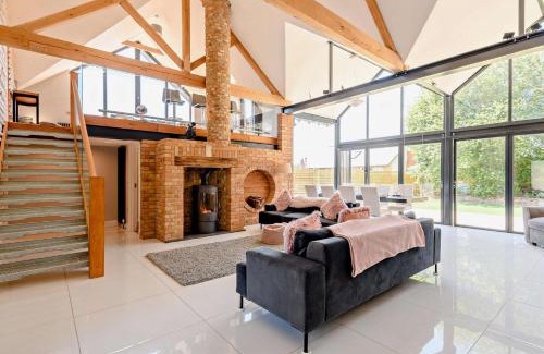 Horton House | 4 Bed in Wimborne Minster 64891