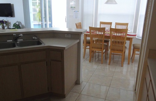 Sunridge Woods House | 4 bed Pool Home Close to Disney Pool Home