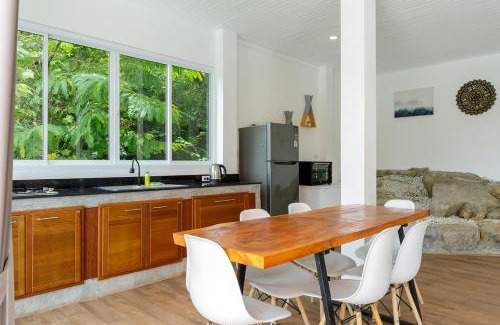 Chaloklum Villa | 4 bed rooms sea view villa with pool