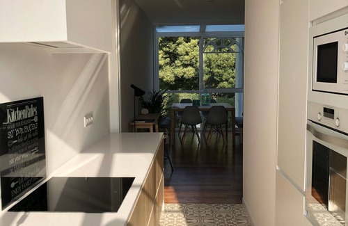 O Grove House | 4 bedroom duplex with pool and paddle on La Toja Island.