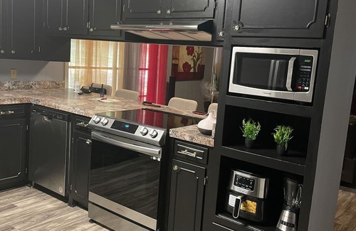 Yazoo City House | 4 bedroom 2 bathroom serene house
