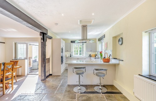 Montgomery Cottage | 4 bedroom accommodation in Montgomery