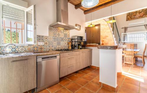 Constantina House | 4 Bedroom Amazing Home In Constantina