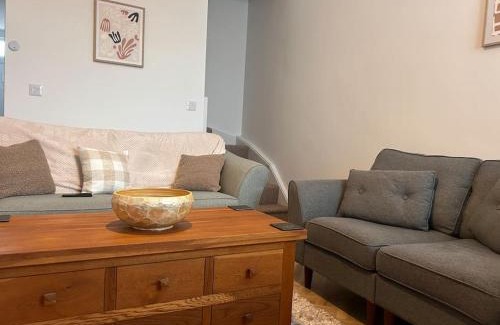 Scunthorpe House | 4 Bedroom Ashby House