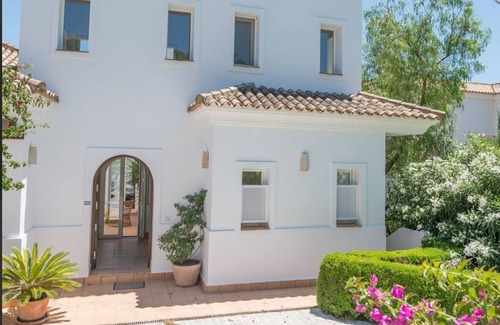 Benalup-Casas Vieja Villa | 4 Bedroom Luxury Villa with Pool adjacent to golf resort. 25 min to the beach