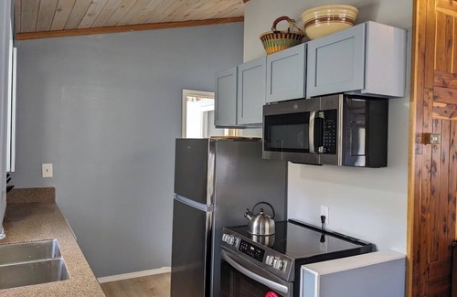 Jemez Springs House | 4-bedroom house in enchanting Jemez Springs on river