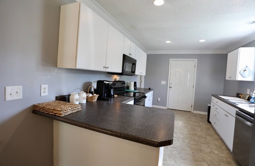 Aberdeen House | 4-bedroom house in lovely Aberdeen so close to Pinehurst